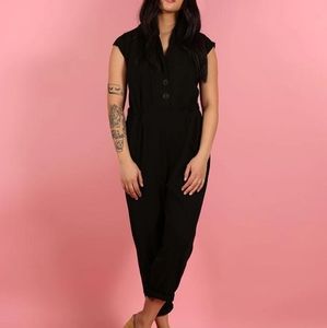 Nooworks Black Magic Suit